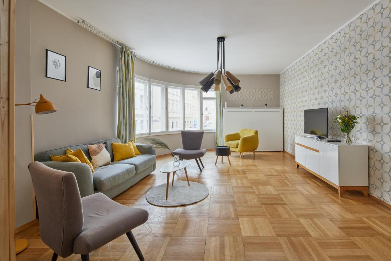Prague Days - Modern Apt W Retro Elements - New Town Εξωτερικό φωτογραφία